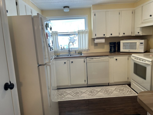 6826 Lum Drive, Zephyrhills, Florida 33542, 0 , 0 ,0,Mobile Home,For Sale,Lum Drive,0,1094