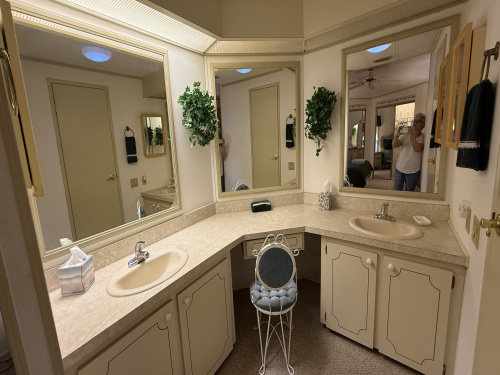 6752 Erin Circle, Zephyrhills, Florida 33542, 0 , 0 ,0,Mobile Home,For Sale,Erin Circle,0,1134